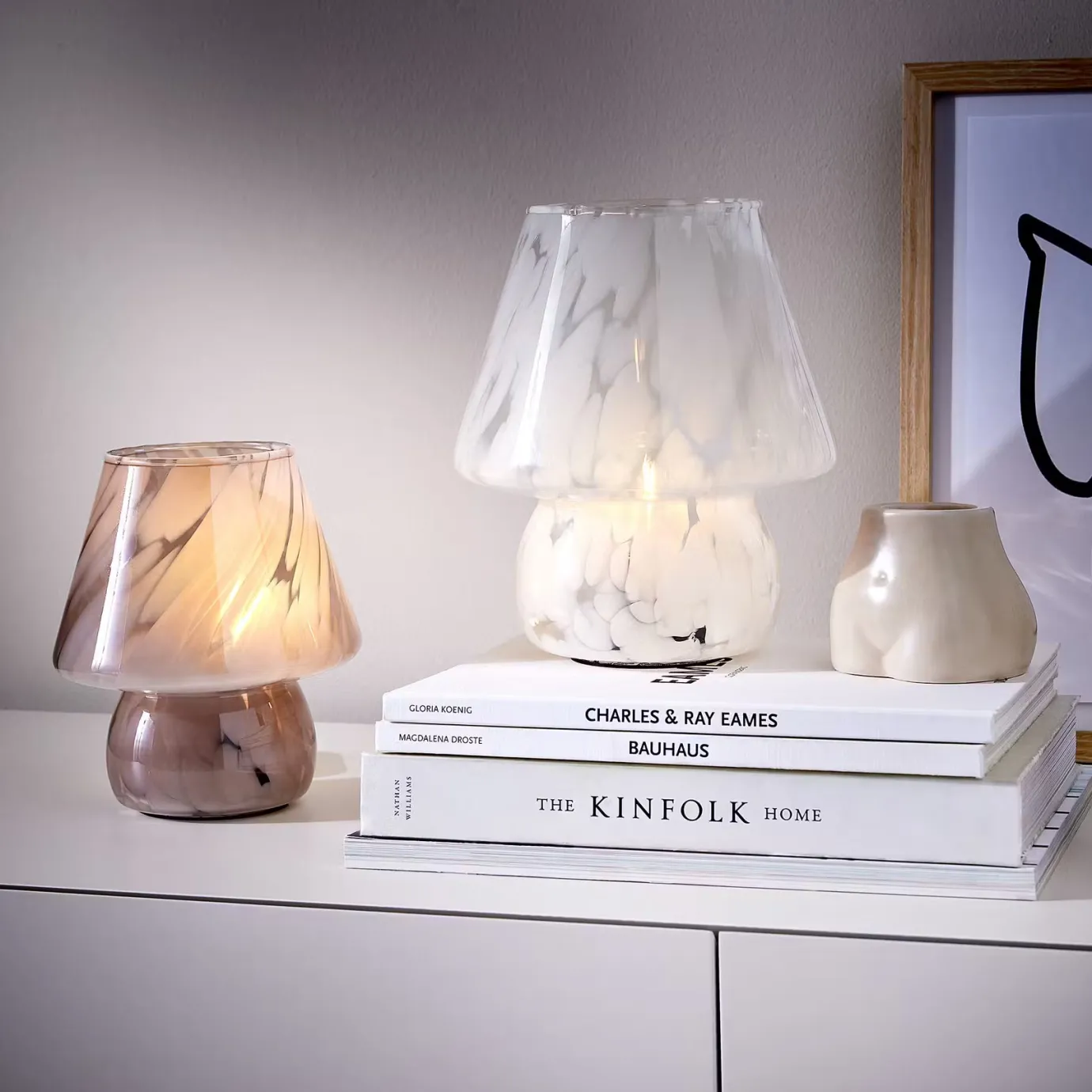 Butlers MISS MARBLE LED-Leuchte- Tischlampen